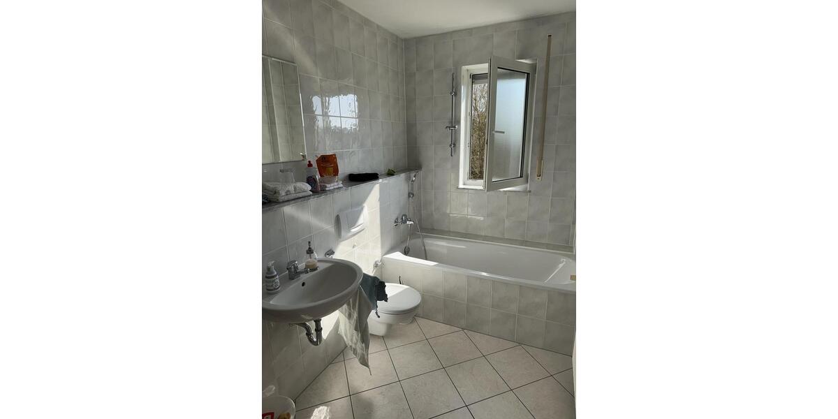 Helle 2-Zimmer Wohnung mit Südbalkon 2 zimmer