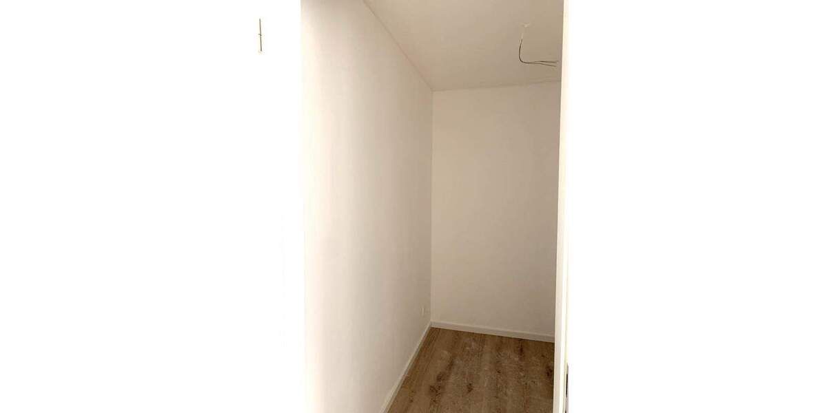 Etagenwohnung Nürnberg Schweinau - 3 Zimmer, 81 m&sup2;, 1.593&euro; | Angebot:25734917