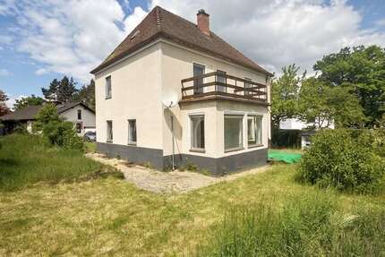 Haus Roßtal - 6 Zimmer, 160 m&sup2;, 359.000&euro; | Angebot:26631048