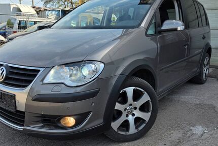 VW Touran 235.000 km 3.999 &euro; Nürnberg 90441
