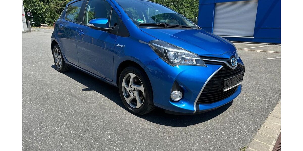 Toyota Yaris 213.000 km 6.490 &euro; Schwabach 91126