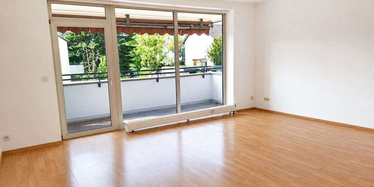 Etagenwohnung Erlangen Stadtrandsiedlung - 4 Zimmer, 101 m&sup2;, 1.399&euro; | Angebot:26458372