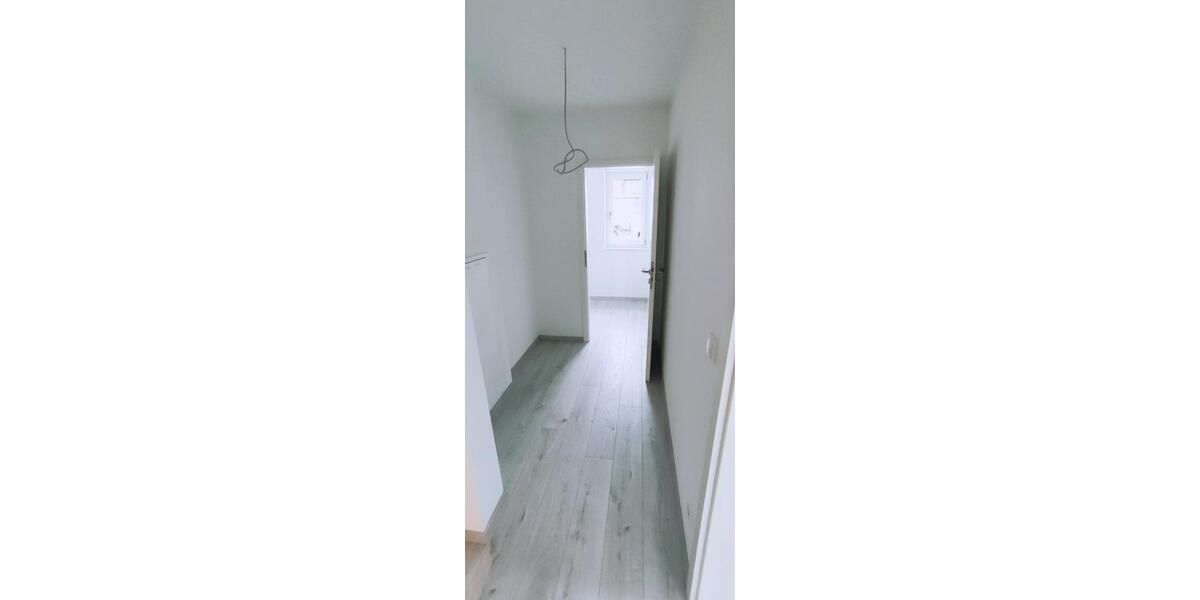 Nürnberg Großgründlach 2-Zimmer-NB-Whg mit Balkon & Stellplatz 2 zimmer