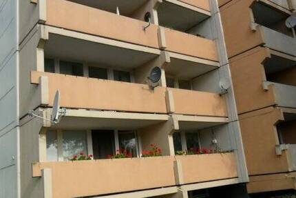 Gemütliches 1-Zi.-Appartment mit Küchenzeile und Loggia zum RMD-Kanal 1 zimmer