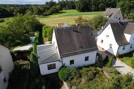 Haus zum Kaufen in Nürnberg Stein 760.000 € 120 m² 6 zimmer
