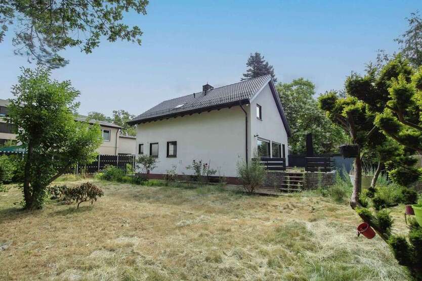 Haus zum Kaufen in Feucht 575.999 € 143.14 m² 4 zimmer