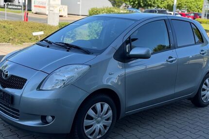 Toyota Yaris 183.481 km 2.200 &euro; Nürnberg 90441