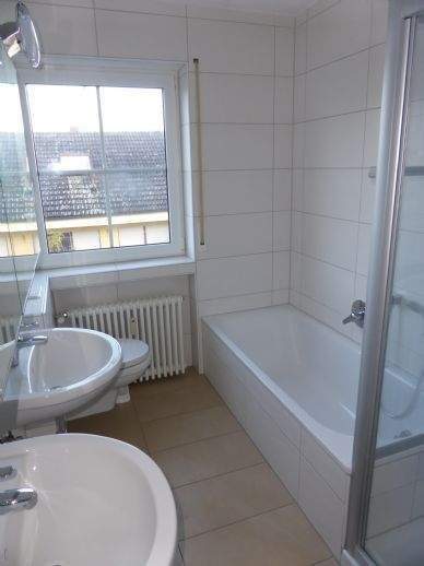 Etagenwohnung Heroldsberg - 4 Zimmer, 105 m&sup2;, 1.100&euro; | Angebot:25780664