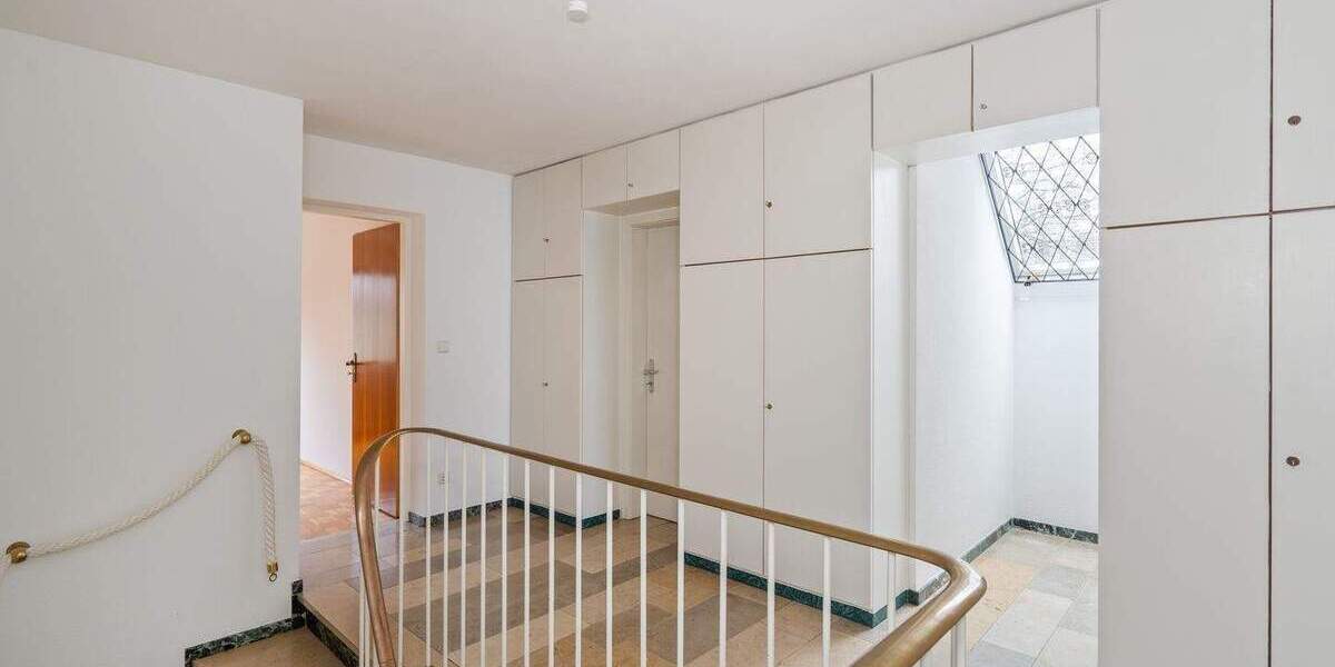 Bungalow Schwaig bei Nürnberg Schwaig - 5 Zimmer, 192 m&sup2;, 1.250.000&euro; | Angebot:26228601