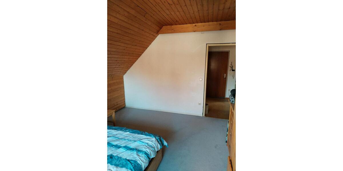 Dachgeschoßwohnung Nürnberg Eibach - 2.5 Zimmer, 62 m&sup2;, 800&euro; | Angebot:26226856