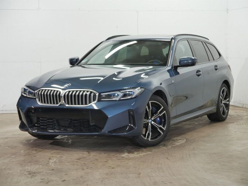 BMW 330 22.300 km 50.990 € Buchschwabach bei Nürnberg 90574