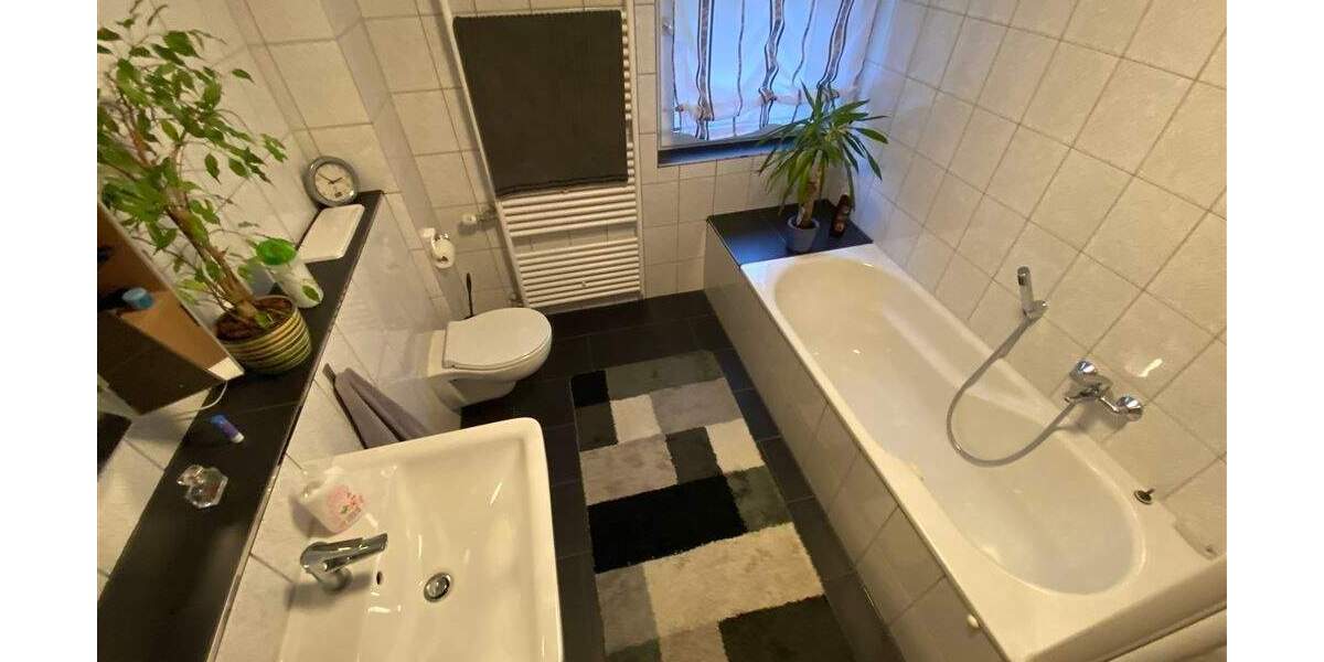 Doppelhaushälfte Burgthann Schwarzenbach - 7 Zimmer, 180 m&sup2;, 459.000&euro; | Angebot:24793965