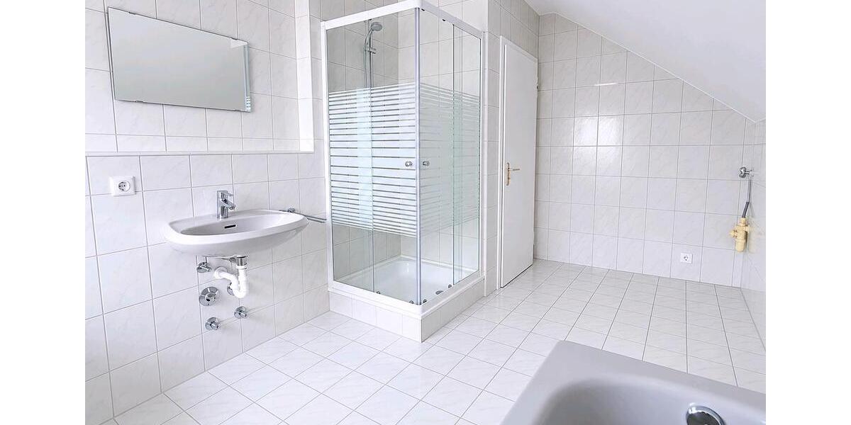Dachgeschoßwohnung Allersberg Eismannsdorf - 2 Zimmer, 59 m&sup2;, 783&euro; | Angebot:26657201