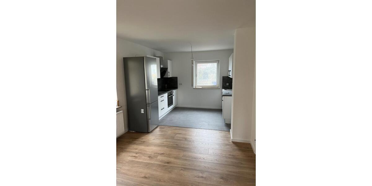 Doppelhaushälfte Buckenhof - 5 Zimmer, 170 m&sup2;, 2.465&euro; | Angebot:26048193