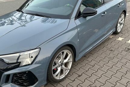 Audi RS3 21.480 km 50.300 &euro; Hemhofen 91334