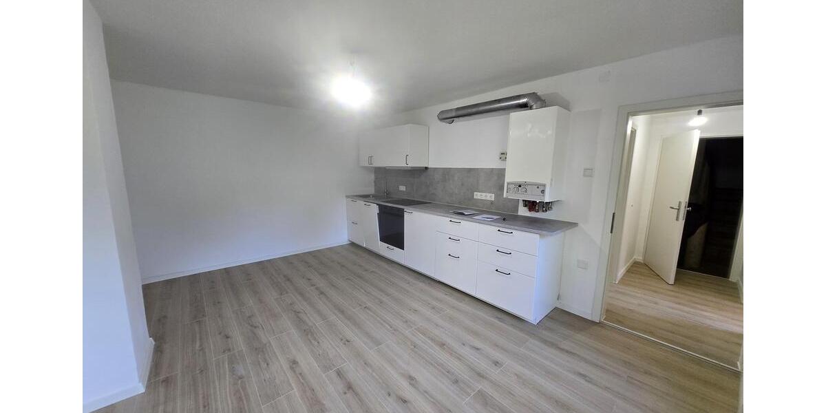 Renovierte 2-Zimmer Wohnung mit Einbauküche in guter Lage 2 zimmer