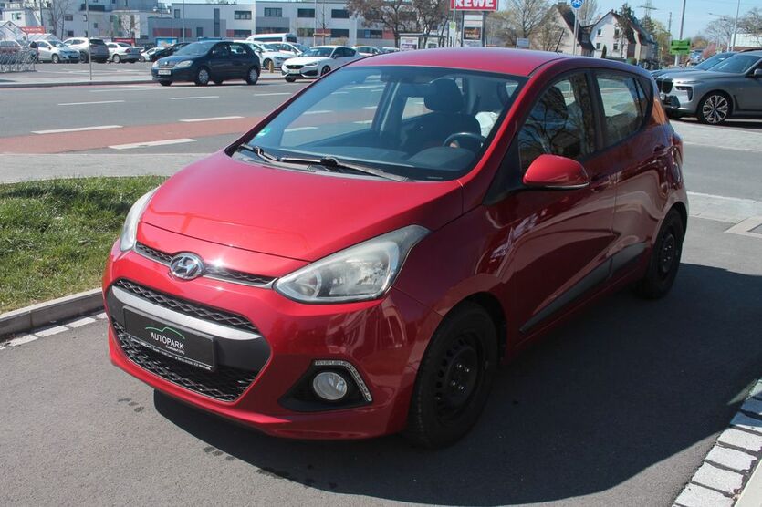 Hyundai i10 118.000 km 5.490 € Nürnberg 90449