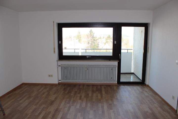 Etagenwohnung Nürnberg Katzwang - 3 Zimmer, 79 m&sup2;, 750&euro; | Angebot:25073791