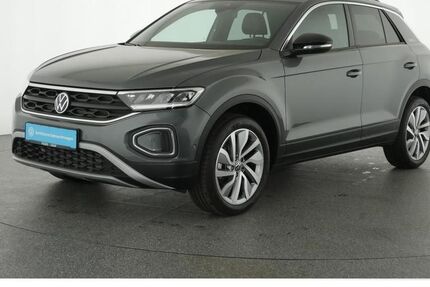 VW T-Roc 6.216 km 28.903 &euro; Nürnberg 90411