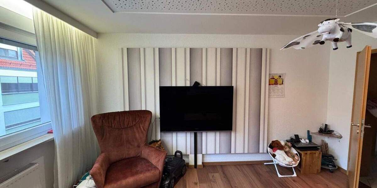 Etagenwohnung Nürnberg Steinbühl - 3 Zimmer, 62 m&sup2;, 249.000&euro; | Angebot:24822291