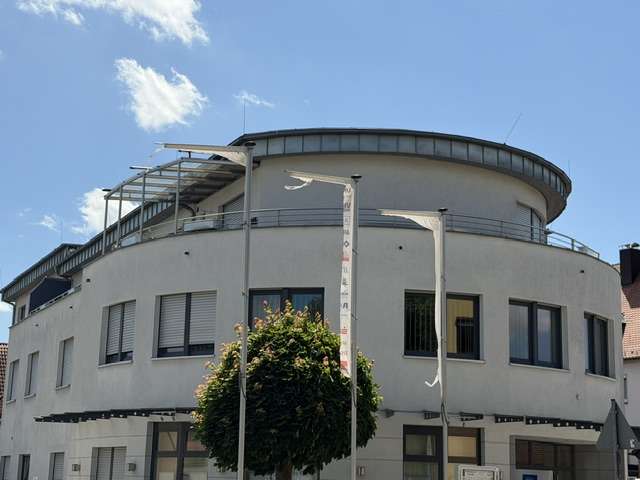 Etagenwohnung Nürnberg Boxdorf - 4 Zimmer, 145 m&sup2;, 1.620&euro; | Angebot:26882865
