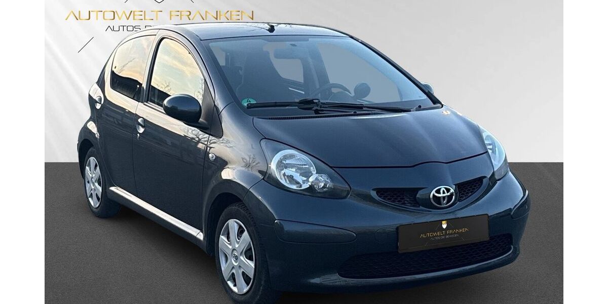 Toyota Aygo (X) 133.000 km 4.750 &euro; Nürnberg 90441