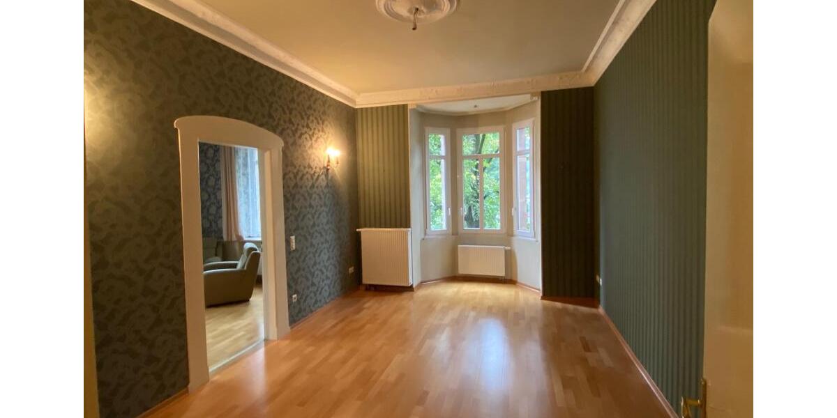 3 Zimmer Jugendstil mit Stuck und Parkett 3 zimmer
