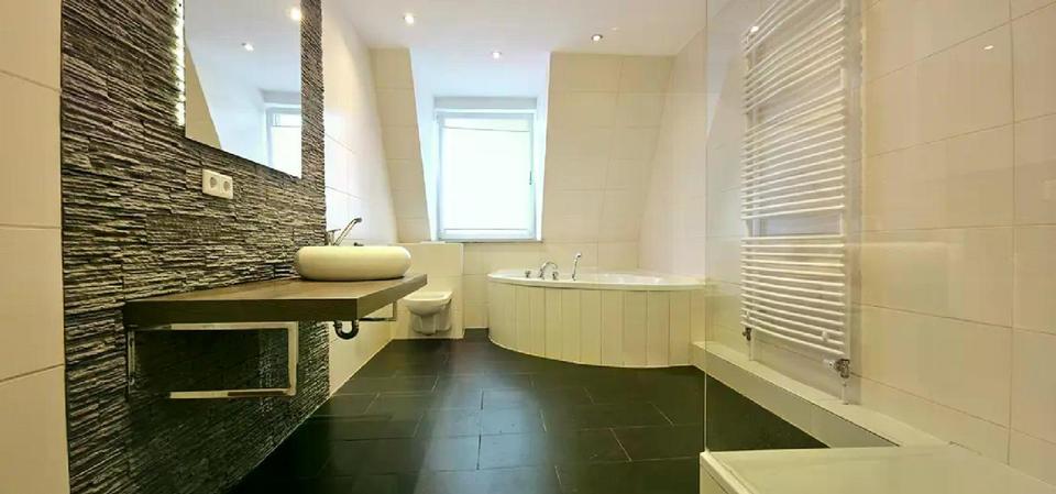 Provisionsfreie 2-Zimmer Maisonette Wohnung in der Südstadt 2 zimmer