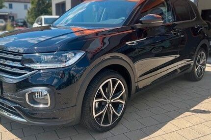 VW T-Cross 13.850 km 22.990 &euro; Roßtal 90574