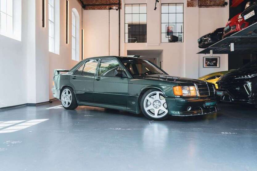 Mercedes-Benz 190 41.306 km 59.900 € Nürnberg 90411