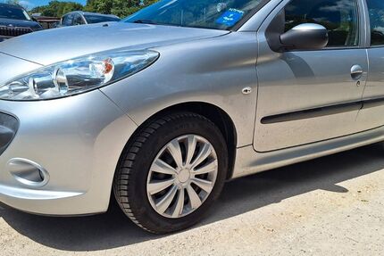 Peugeot 206 173.000 km 2.000 &euro; Nürnberg 90425
