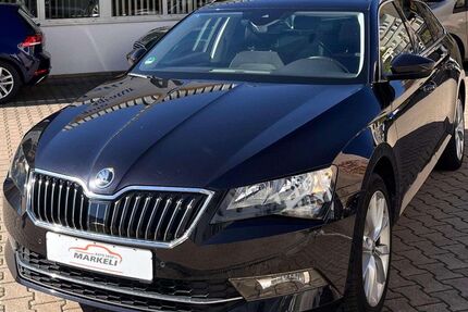 Skoda Superb 83.300 km 24.900 € Nürnberg 90491