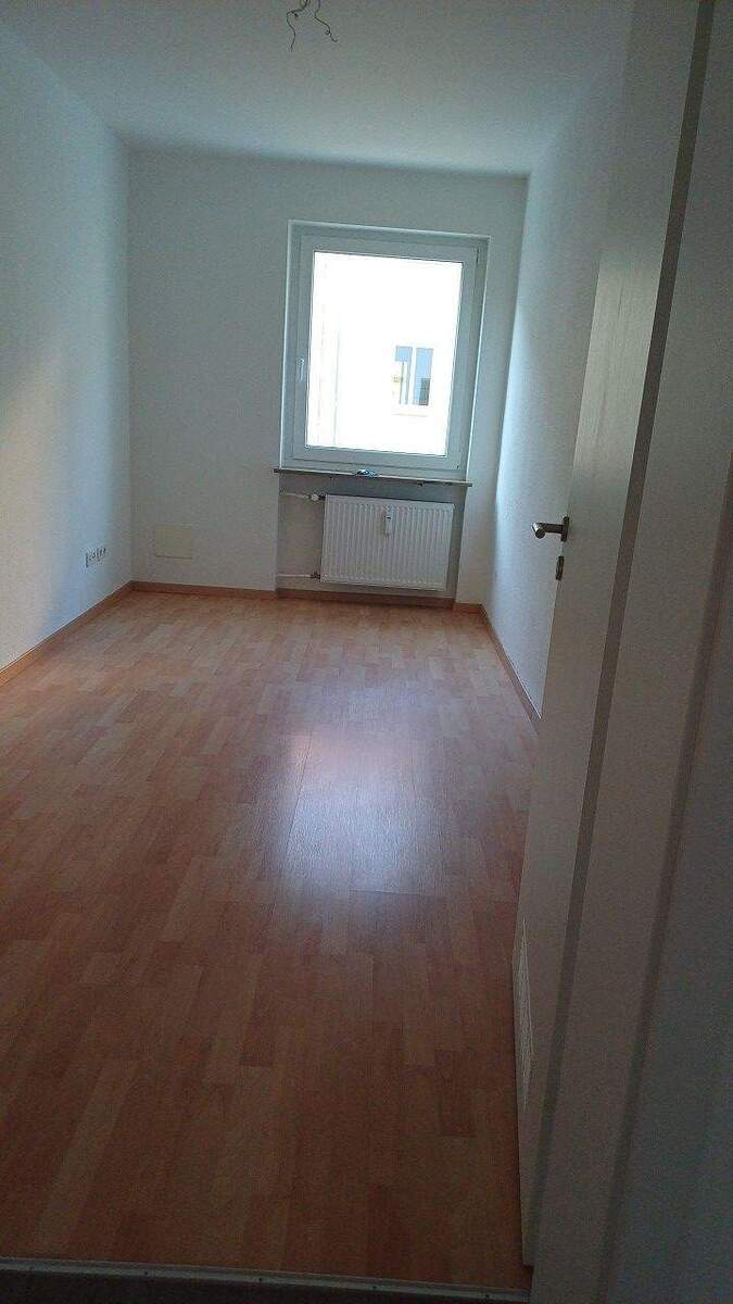 Wohnen in der Altstadt: Helle freundliche 4-Zimmer-Wohnung mit 2 Balkonen ohne Aufzug! 4 zimmer