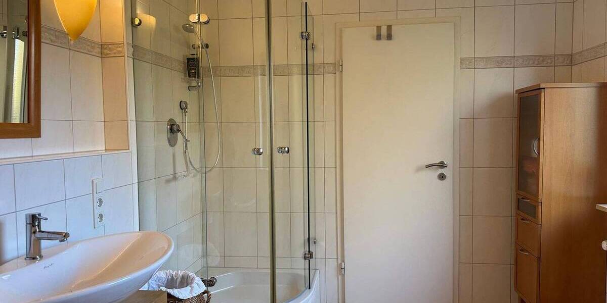 Charmantes Zweifamilienhaus, in begehrter, ruhiger Lage von Fürth Dambach 1 zimmer