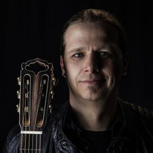 Stefan Eichner spielt Reinhard Mey 21.06.2026 Schlosshof Roth