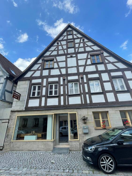 63 m² Büro Ausstellungsfläche im Herzen Altdorf