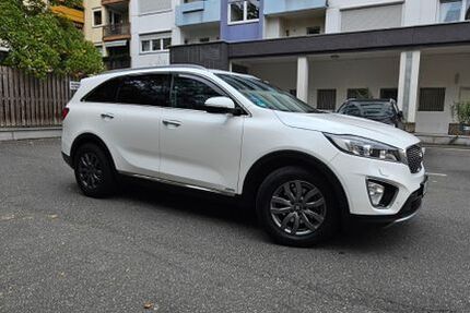 Kia Sorento 154.400 km 14.600 € Nürnberg 90443
