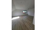 Dachgeschoßwohnung Nürnberg Gibitzenhof - 3.5 Zimmer, 100 m&sup2;, 900&euro; | Angebot:26416477