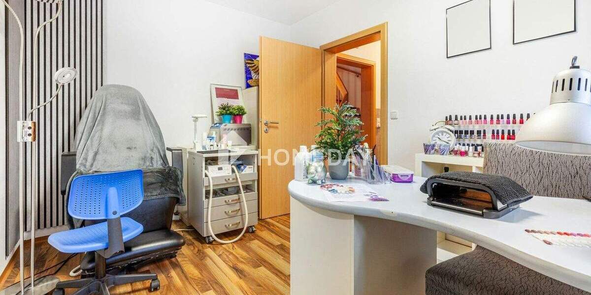 Perfekt für Familien - Doppelhaushälfte mit Sauna und Wohlfühlambiente 8 zimmer