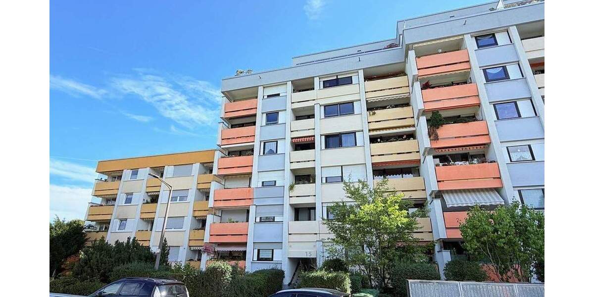 RESERVIERT helle 2 Zimmer Wohnung mit Loggia 2 zimmer