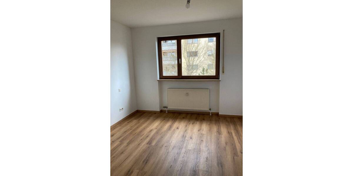Etagenwohnung Wendelstein - 2 Zimmer, 66 m&sup2;, 859&euro; | Angebot:26220468