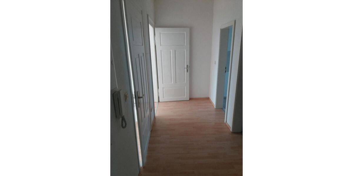 Helle 3-Zimmer Wohnung in 08527 Plauen zimmer
