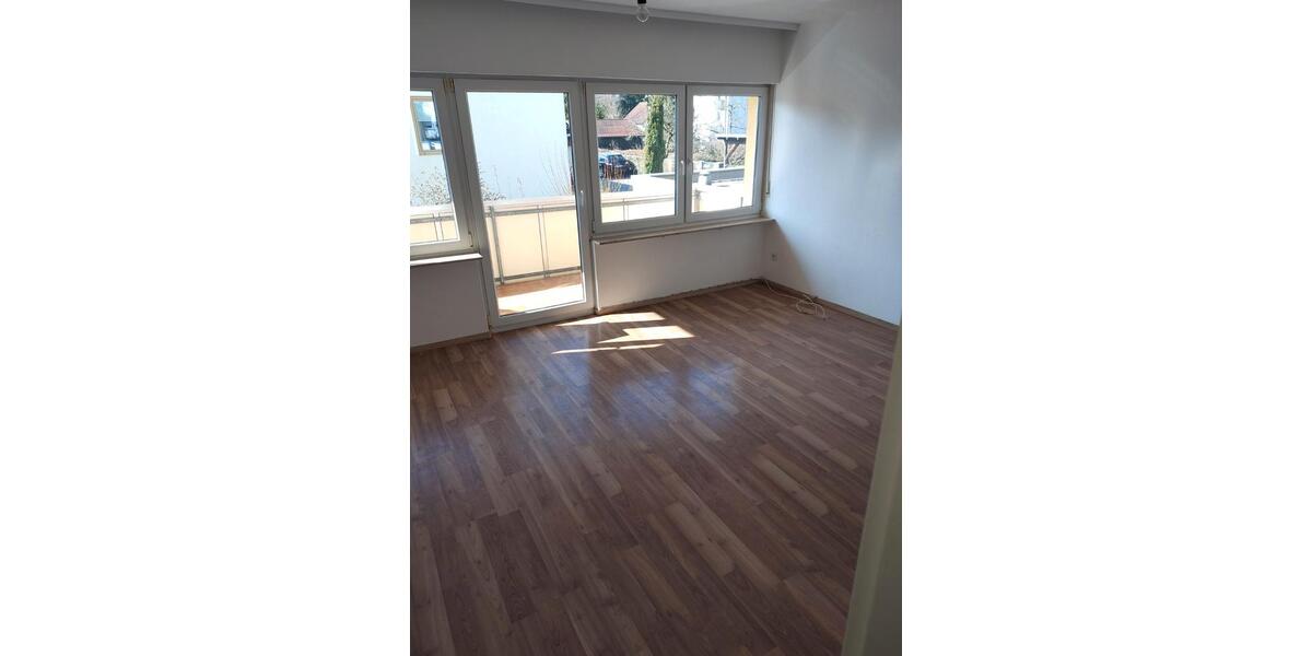 Hochparterre Hersbruck - 3 Zimmer, 78 m&sup2;, 780&euro; | Angebot:26420361
