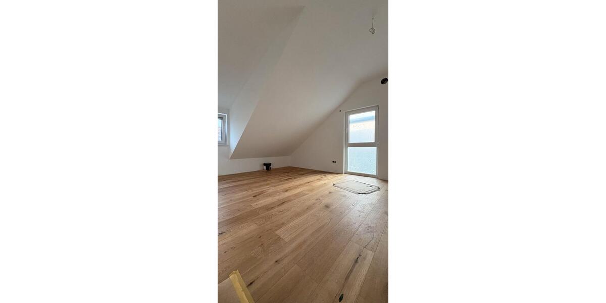 Doppelhaushälfte Oberasbach - 6 Zimmer, 160 m&sup2;, 3.040&euro; | Angebot:26383340