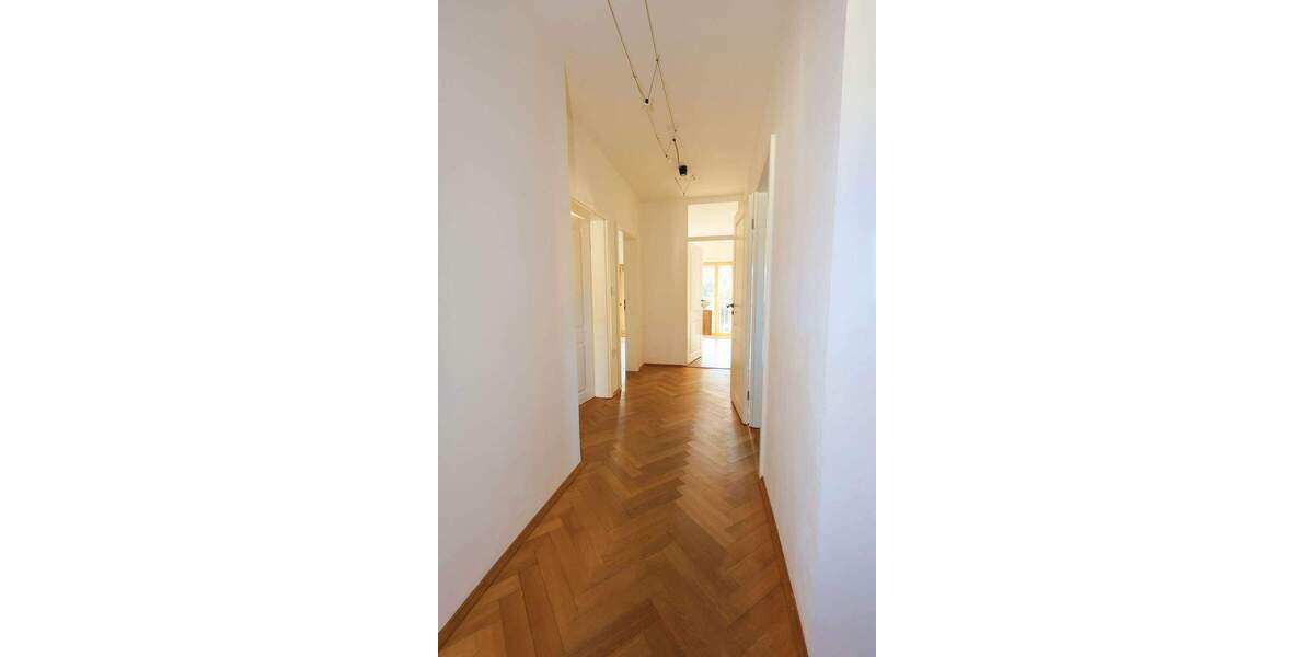 Einfamilienhaus Lauf an der Pegnitz Heuchling - 1 Zimmer, 845.000&euro; | Angebot:25732009