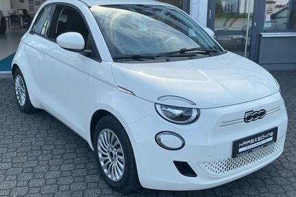Fiat 500e 19.205 km 16.990 &euro; Eckental 90542