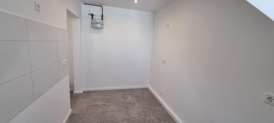 Dachgeschoßwohnung Nürnberg Herrnhütte - 2 Zimmer, 42 m&sup2;, 695&euro; | Angebot:26348404