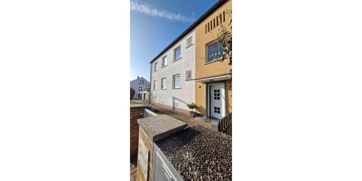 Erdgeschoßwohnung Fürth Atzenhof - 3 Zimmer, 97 m&sup2;, 405.000&euro; | Angebot:25783317