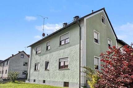 Haus Nürnberg Altenfurt - 9 Zimmer, 247 m&sup2;, 498.000&euro; | Angebot:27487316
