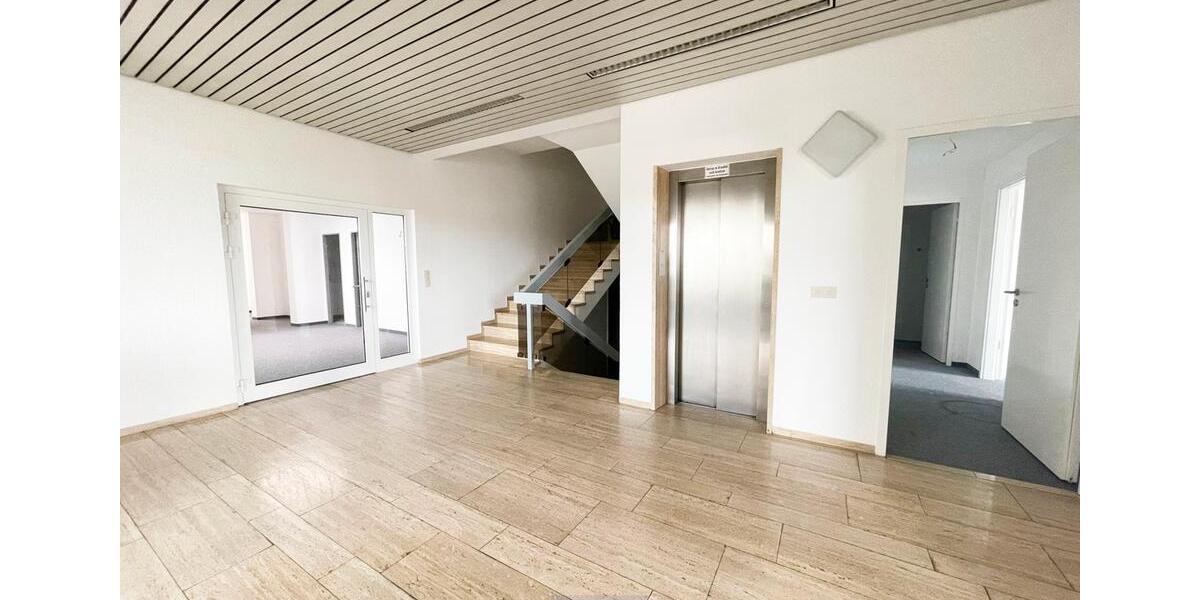 Gewerbeobjekt Erlangen Bruck - 9&euro; | Angebot:23217184